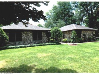 25 Manito Trail, Malvern, OH 44644