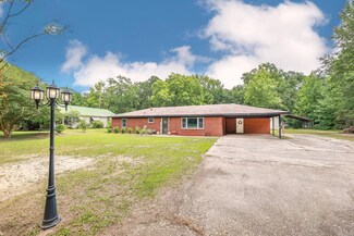 2103 Pershing Hwy, SMacKover, AR 71762
