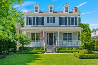 797 Pine St, Winnetka, IL 60093