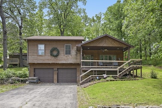 22 Oak Hill Dr, Seneca, MO 64865