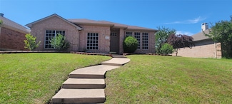 2717 Creek Crossing Rd, Mesquite, TX 75181