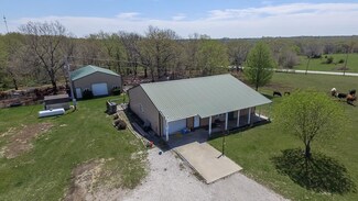 21430 Spruce Rd, Easton, KS 66020