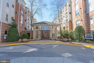 9486 Virginia Center Blvd Unit 117, Vienna, VA 22181