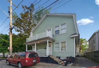 174 Ford St, Providence, RI 02909