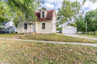 1135 Summit St, New Haven, IN 46774