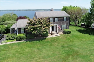 213 Ethel Dr, Portsmouth, RI 02871