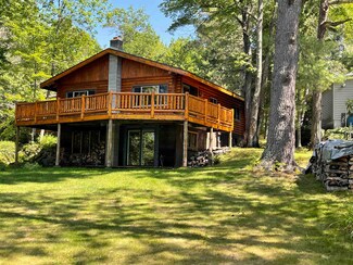 W7472 Mathews Rd, Merrill, WI 54452