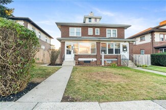 942 S 12th St, Allentown, PA 18103