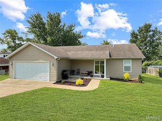 1423 E 5th St, Washington, MO 63090