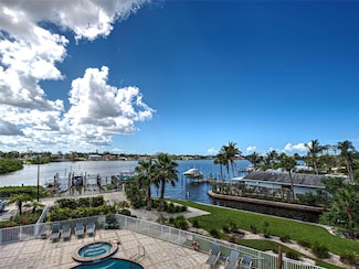 516 Tamiami Trail S Unit 303, Nokomis, FL 34275