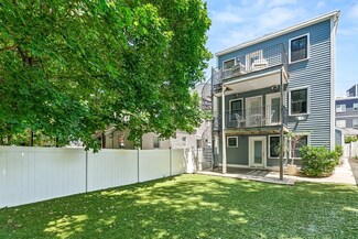 30 Middle St Unit 1, Boston, MA 02127