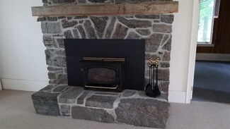450 E Main St, Middlebury, VT 05753
