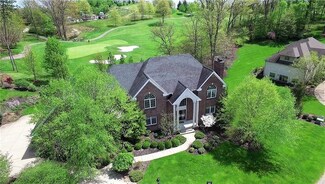 7000 Pinehurst Dr, Presto, PA 15142