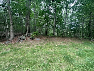 2 Round Farm Rd, Rehoboth, MA 02769
