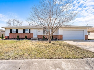 5589 Robbins Ave, Portage, IN 46368