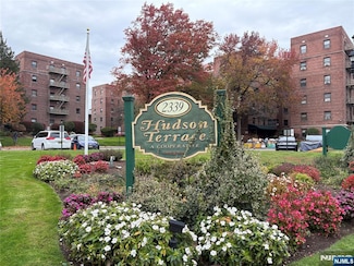 2329 Hudson Terrace Unit C3, Fort Lee, NJ 07024