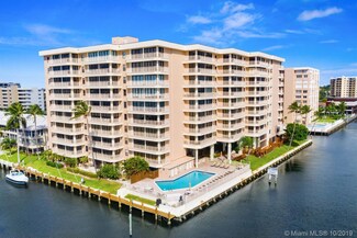 3100 NE 48th St Unit 909, Fort Lauderdale, FL 33308