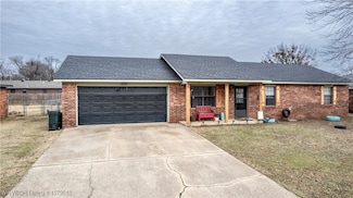 145 Shady Ln, Roland, OK 74954