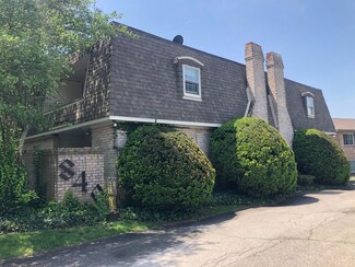840 Malabu Dr Unit 212, Lexington, KY 40502