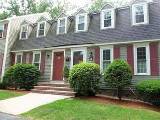 20 Woodland Dr Unit 301, Lowell, MA 01852