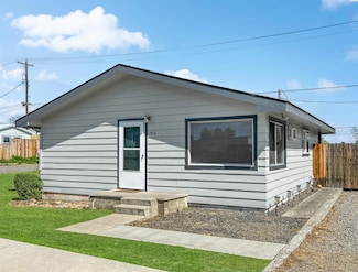 1404 Delaware Ave, Richland, WA 99352