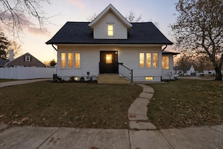 1741 Fayette Ave, Beloit, WI 53511