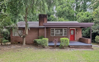 717 Glenwood Dr, Fayetteville, NC 28305
