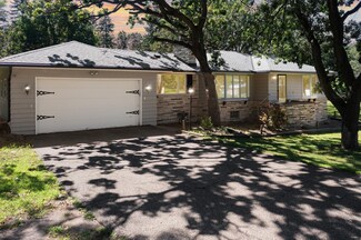 32 105th Ln NW, Coon Rapids, MN 55448