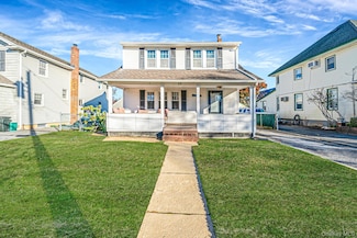 59 Robertson Rd, Lynbrook, NY 11563