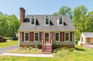 417 Jefferson Woods Dr, Forest, VA 24551