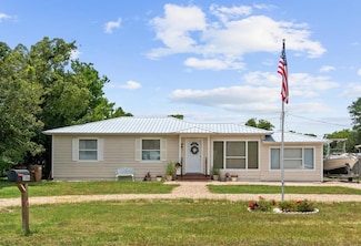 1006 Garrison Ave, Port Saint Joe, FL 32456