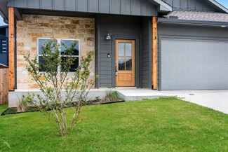 713 Wedgewood Ln, Fredericksburg, TX 78624
