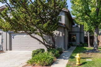 207 Palmer Dr, Los Gatos, CA 95032