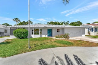 305 Bernard Ave, Sarasota, FL 34243