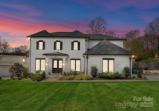 300 Mammoth Oaks Dr, Charlotte, NC 28270