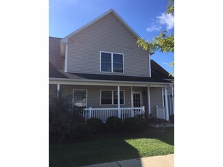 247 Farmall Dr, Hinesburg, VT 05461