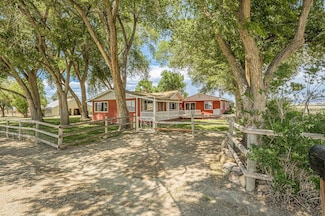1550 P Rd, Loma, CO 81524