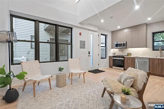29 Armstrong Ave Unit ADU, Jersey City, NJ 07305