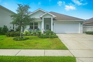 518 Earl Godwin Rd, Freeport, FL 32439