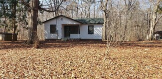944 Mount Vernon Springs Rd, Siler City, NC 27344