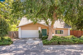 700 Savannah Cir, Walnut Creek, CA 94598