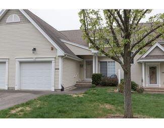 1305 Alyssa Dr, Groveland, MA 01834