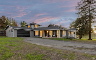 590 Elysian Ave, Penngrove, CA 94951