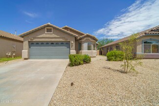 322 W Calle Franja Verde, Sahuarita, AZ 85629