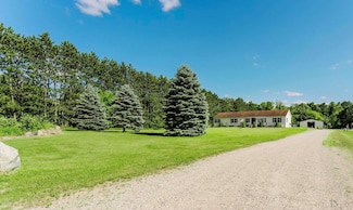 2098 Fisher Ct, Howell, MI 48855