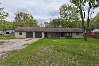 12310 Seymour Rd, Montrose, MI 48457