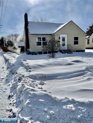1202 12th St S, Virginia, MN 55792
