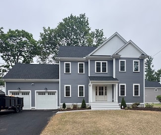 6 Knott St, Attleboro, MA 02703