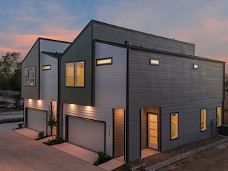 227 Noras Ln Unit B, Houston, TX 77022