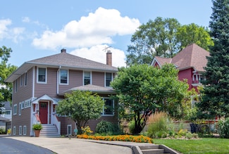 227 Thatcher Ave, River Forest, IL 60305
